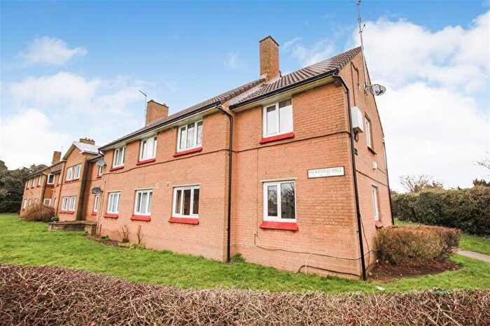 1 Bedroom Flat To Rent In Pickford Hill, Harpenden, AL5