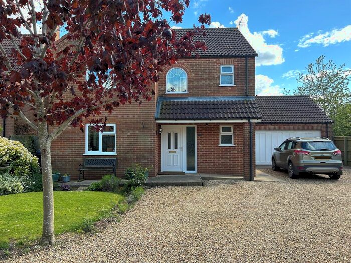 4 Bedroom Detached House For Sale In Jubilee Close, Sutton St. James, Spalding, PE12