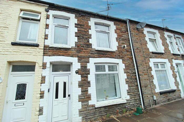 4 Bedroom House To Rent In King Street, , Treforest, CF37