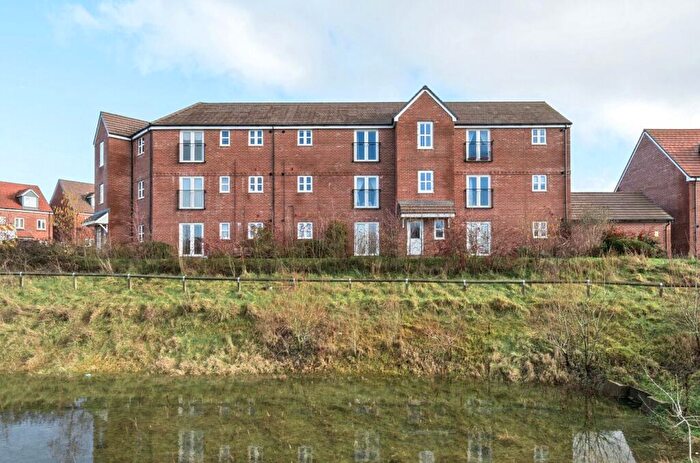 2 Bedroom Flat For Sale In Symons Close, Tidworth, SP9