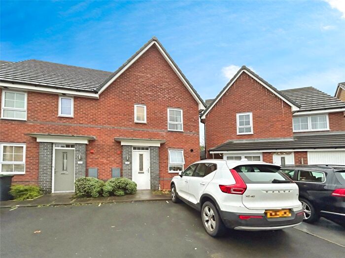 3 Bedroom Semi Detached House For Sale In Havilland Place, Meir, Stoke On Trent, Staffordshire, ST3