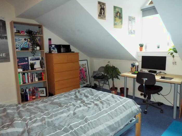 5 Bedroom Terraced House To Rent In Harrow Road, Selly Oak, Birmingham, B29