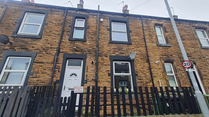 2 Bedroom Terraced House To Rent In Clough Street, Morley, Leeds, LS27