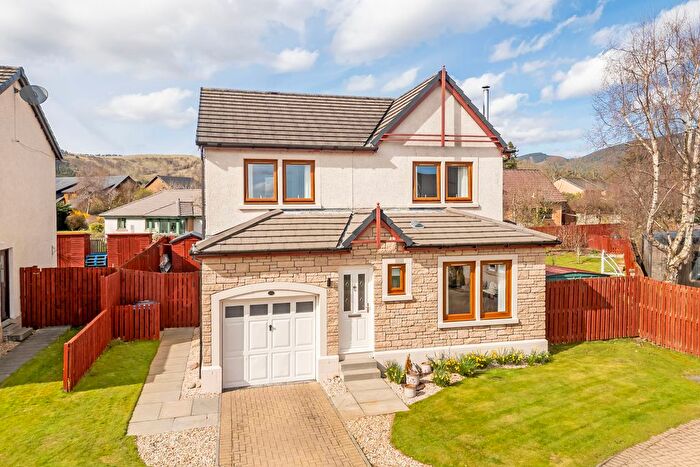 3 Bedroom Detached House For Sale In Fawnburn Crescent, Cardrona, EH45