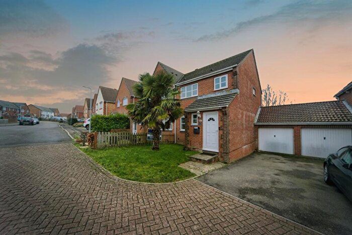 3 Bedroom Semi Detached House For Sale In Eden Close, Stone Cross, Pevensey, BN24