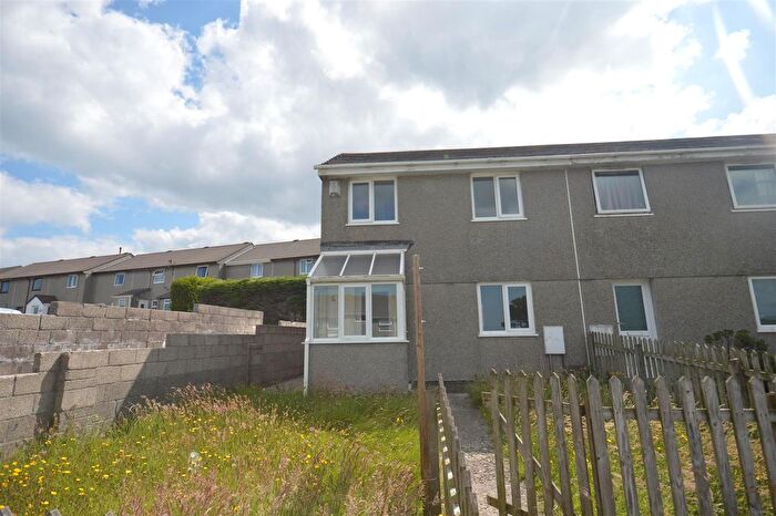 2 Bedroom Property To Rent In Penhale Estate, Redruth, TR15