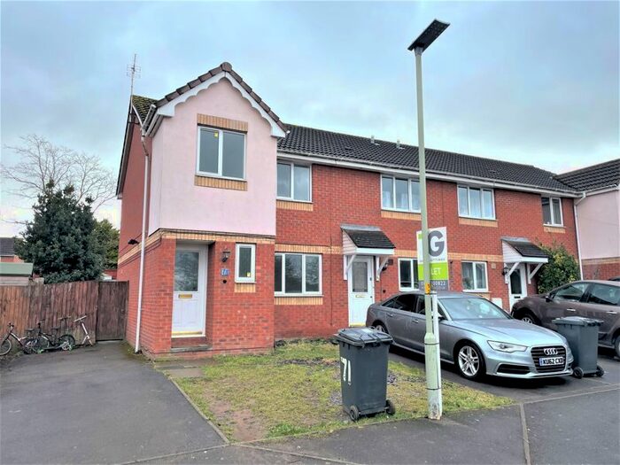 3 Bedroom Property To Rent In Northfield Road, Gloucester, GL4