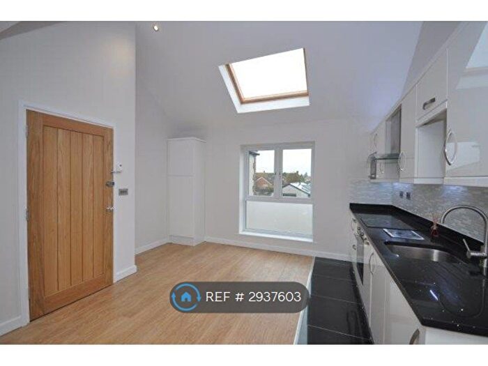 1 Bedroom Flat To Rent In Buckingham Corner, Bicester, OX26