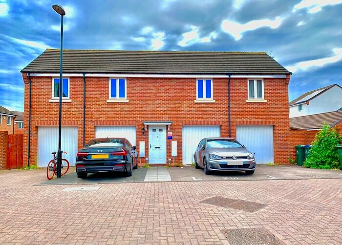 1 Bedroom Flat To Rent In Gibraltar Close, New Stoke Village, Coventry, CV3
