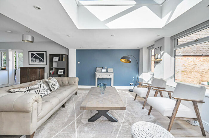 5 Bedroom Detached House To Rent In Pitch Place, Thursley, Farnham, GU8