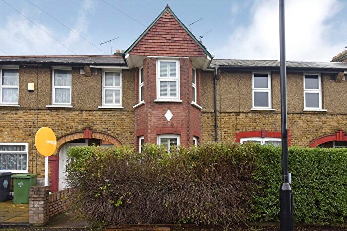 3 Bedroom Terraced House To Rent In Elphinstone Road, London, E17