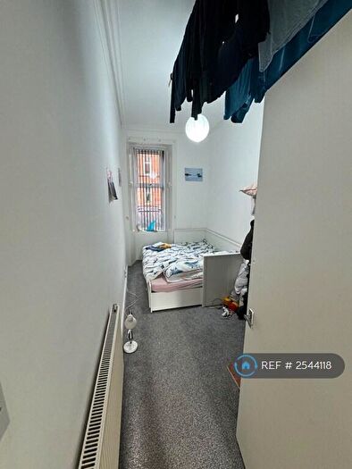 2 Bedroom Flat To Rent In Daisy Street, Glasgow, G42