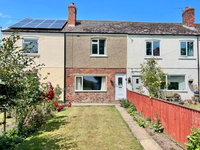 3 Bedroom Terraced House For Sale In Fen Lane, Grainthorpe, Louth, LN11