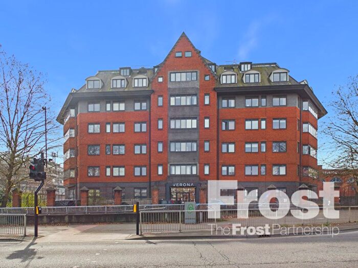 1 Bedroom Flat To Rent In Wellington Street, Slough, SL1