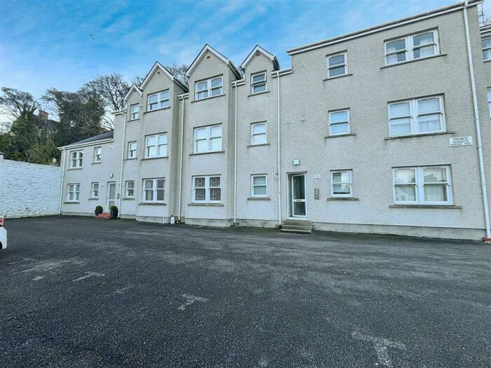 2 Bedroom Apartment To Rent In Haugh Road, Inverness, IV2