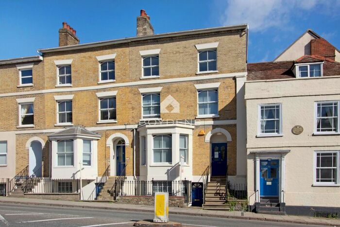 1 Bedroom Flat To Rent In East Hill, Colchester, CO1