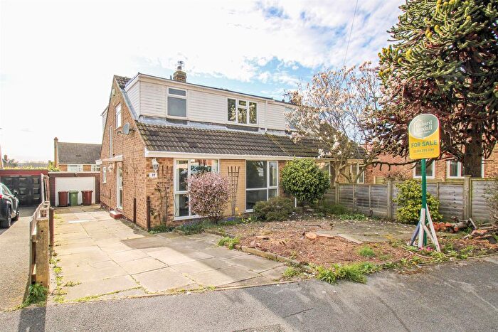 3 Bedroom Semi-Detached Bungalow For Sale In Castle View, Sandal, Wakefield, WF2