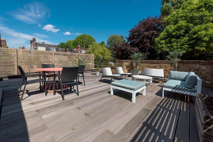 5 Bedroom Semi-Detached House To Rent In Maida Vale, London, W9