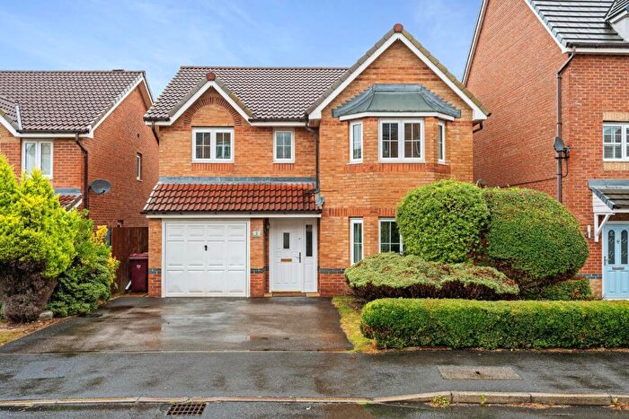 4 Bedroom Detached House For Sale In Madison Park, Westhoughton, Bolton, BL5