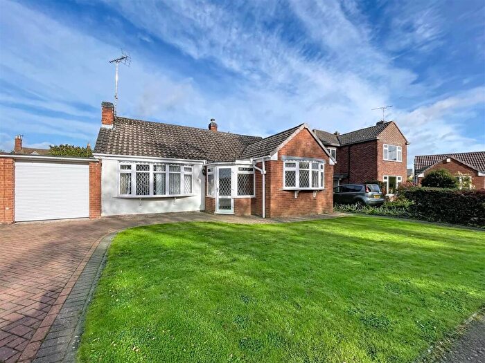 3 Bedroom Detached Bungalow For Sale In Tulip Tree Avenue, Kenilworth, CV8