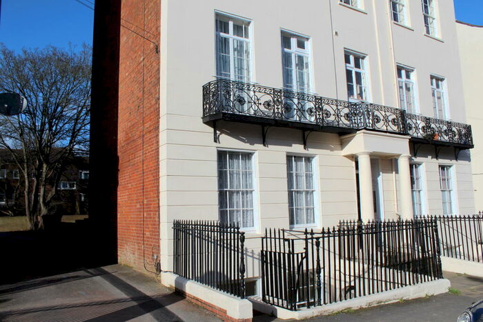 1 Bedroom Flat To Rent In Charlotte Street, Leamington Spa, CV31