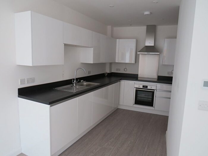 1 Bedroom Flat To Rent In Chesney Street, Battersea, SW11