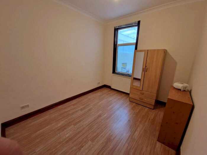 4 Bedroom Terraced House To Rent In Frith Road, Leyton, E11