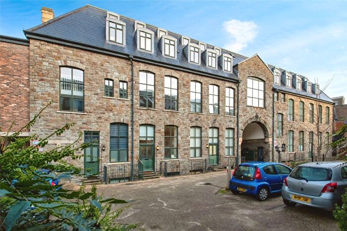 1 Bedroom Flat For Sale In Drill Hall, Old Market, BS2