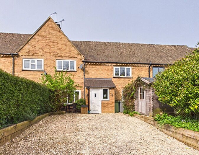 3 Bedroom Terraced House For Sale In Greens Close, Great Rissington, GL54