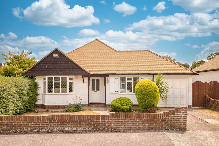 2 Bedroom Bungalow For Sale In Capel Close, Broadstairs, Kent, CT10