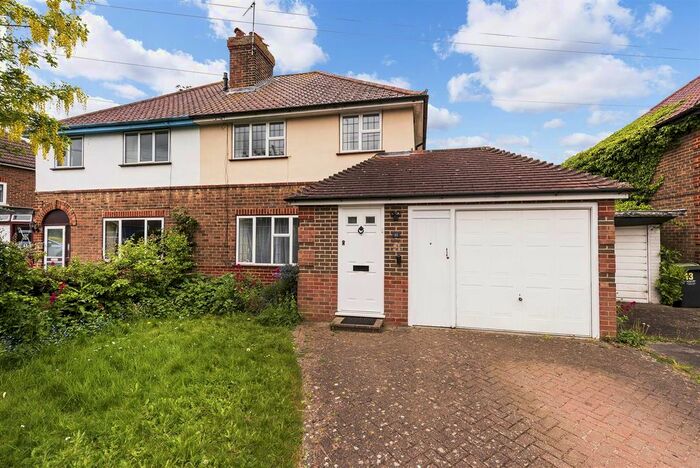 3 Bedroom Property To Rent In Estridge Way, Tonbridge, TN10