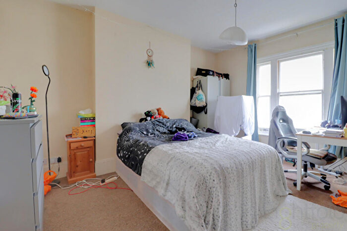 4 Bedroom House Of Multiple Occupation To Rent In Chesham Road, Brighton, BN2