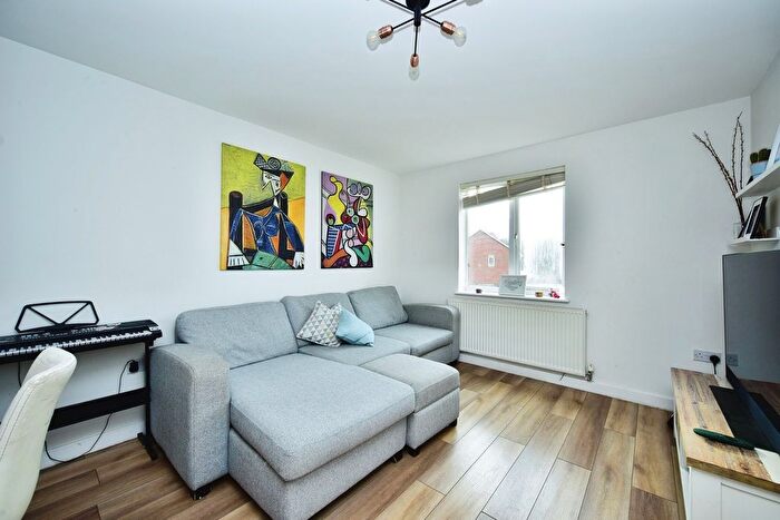 2 Bedroom Flat For Sale In Furfield Chase, Boughton Monchelsea, Maidstone, ME17