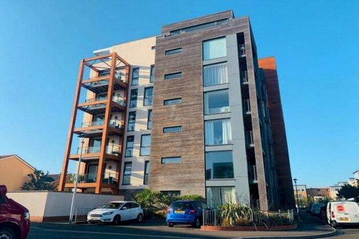 2 Bedroom Flat To Rent In Newfoundland Way, Bristol, BS20