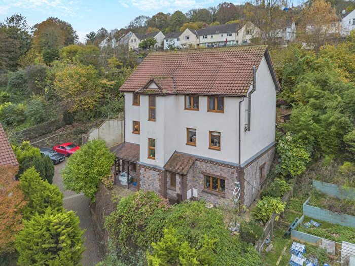 4 Bedroom Detached House For Sale In Tinmans Green, Redbrook, Monmouth, Gloucestershire, NP25