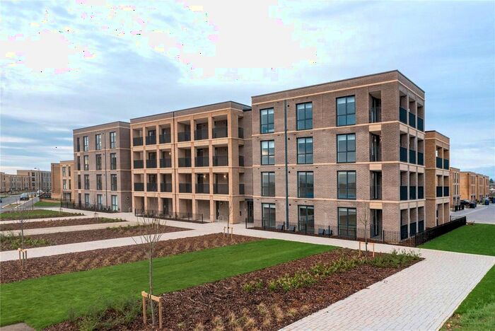 2 Bedroom Flat To Rent In Osprey Drive, Trumpington, Cambridge, CB2