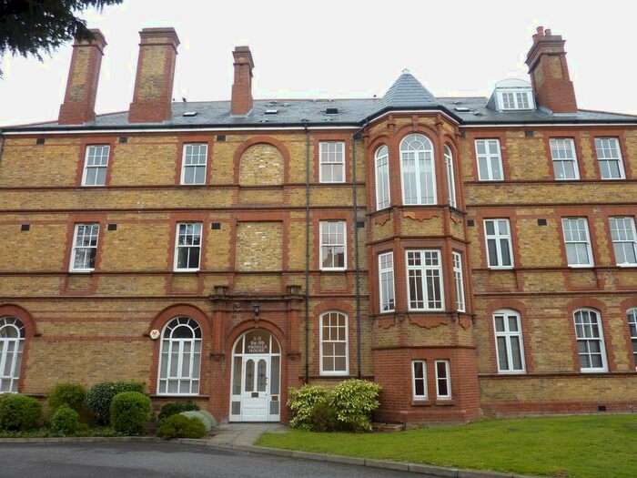 1 Bedroom Flat To Rent In Pringle House, Highlands Village, Winchmore Hill, N21