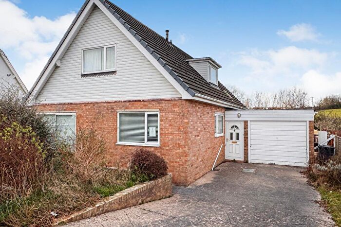 3 Bedroom Detached House For Sale In Hill View Road, Llandudno, Gwynedd, LL30