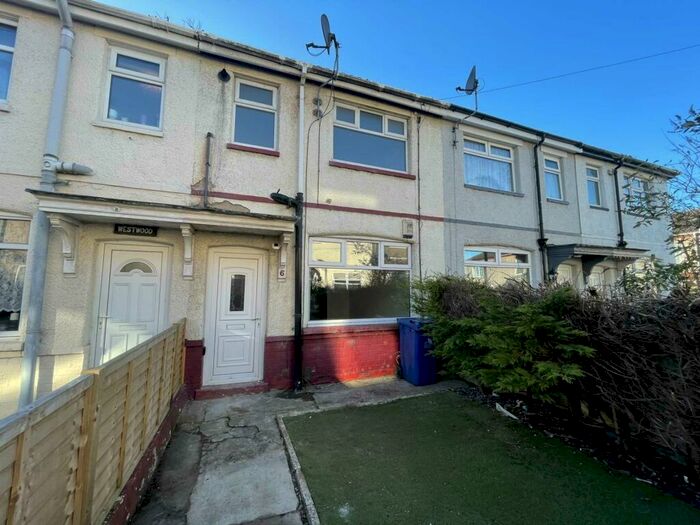 3 Bedroom Terraced House To Rent In Lincoln Boulevard, Grimsby, DN31