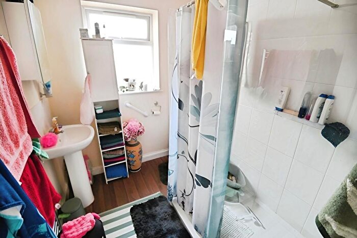 2 Bedroom Detached Bungalow For Sale In Gorefield Road, Leverington, Wisbech, Cambs, PE13