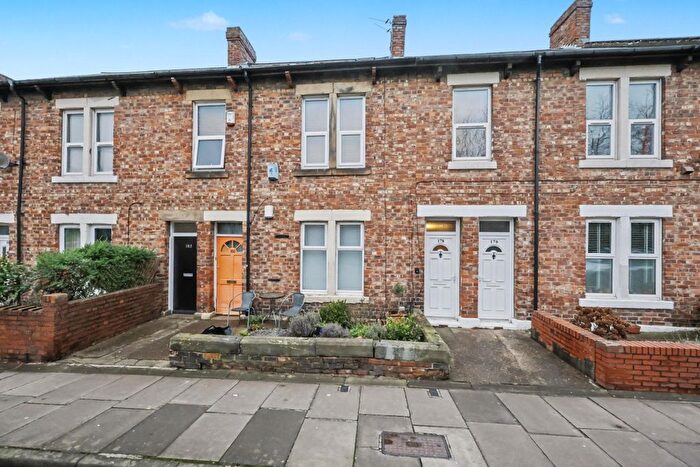 2 Bedroom Flat For Sale In Mowbray Street, Heaton, Newcastle Upon Tyne, NE6