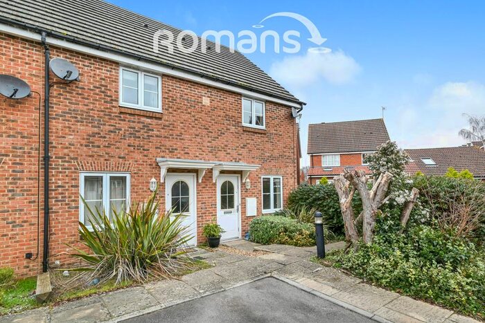 2 Bedroom End Of Terrace House To Rent In Angus Close, Winnersh, Wokingham, RG41