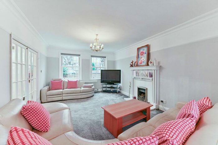 4 Bedroom Terraced House To Rent In Upfield, Croydon, CR0