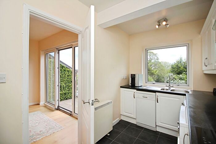 1 Bedroom Flat For Sale In Clarence Court, Clarence Road, Hinckley, LE10