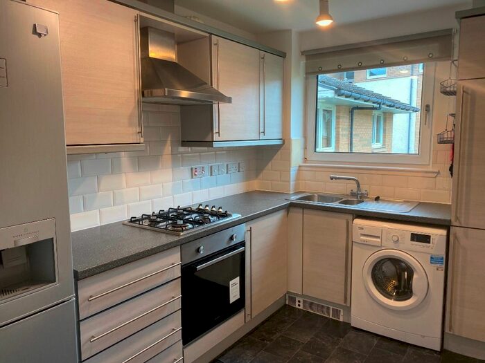 2 Bedroom Flat To Rent In Stenhouse Gardens, Stenhouse, Edinburgh, EH11