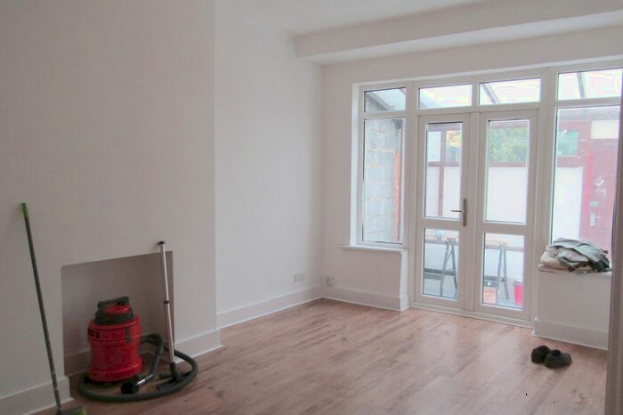 3 Bedroom Terraced House To Rent In Forest Drive East, Leytonstone, E11