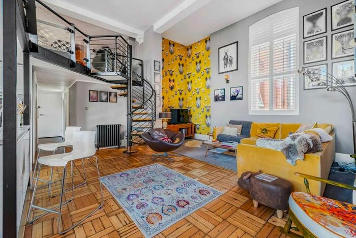 2 Bedroom Flat To Rent In Old Kent Road, Southwark, London, SE1