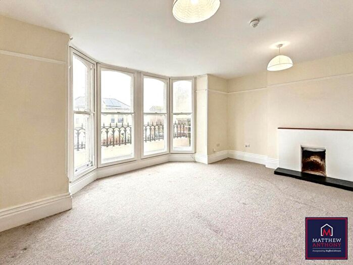 1 Bedroom Flat To Rent In Rowlands Road, Worthing, BN11