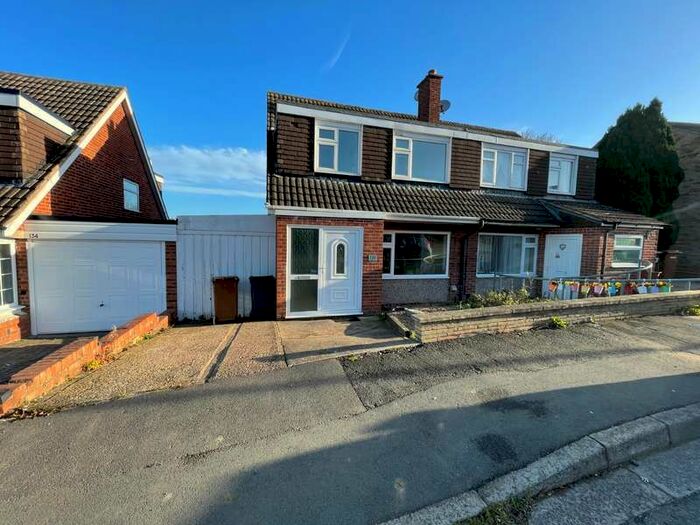 3 Bedroom Semi-Detached House To Rent In Grange Drive, , Melton Mowbray, LE13