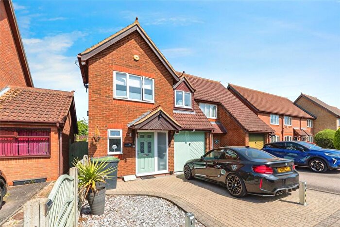 3 Bedroom Semi-Detached House For Sale In The Rookery, Sandy, Bedfordshire, SG19